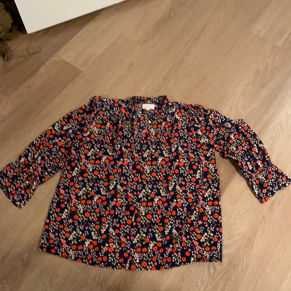 Loft M Blouse. Never worn